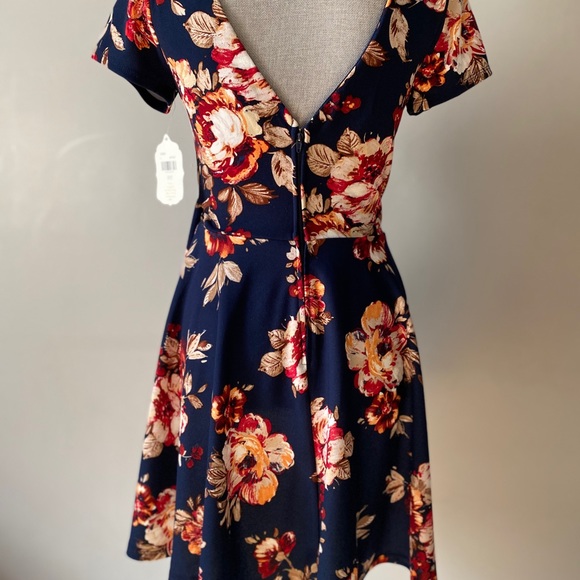 Altar’d State Mila Multi Navy Floral Dress - Picture 2 of 10